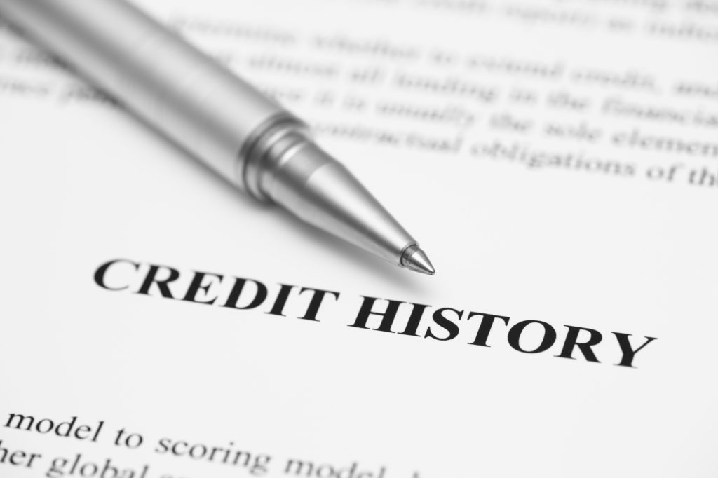 Jak buduje się historię kredytową